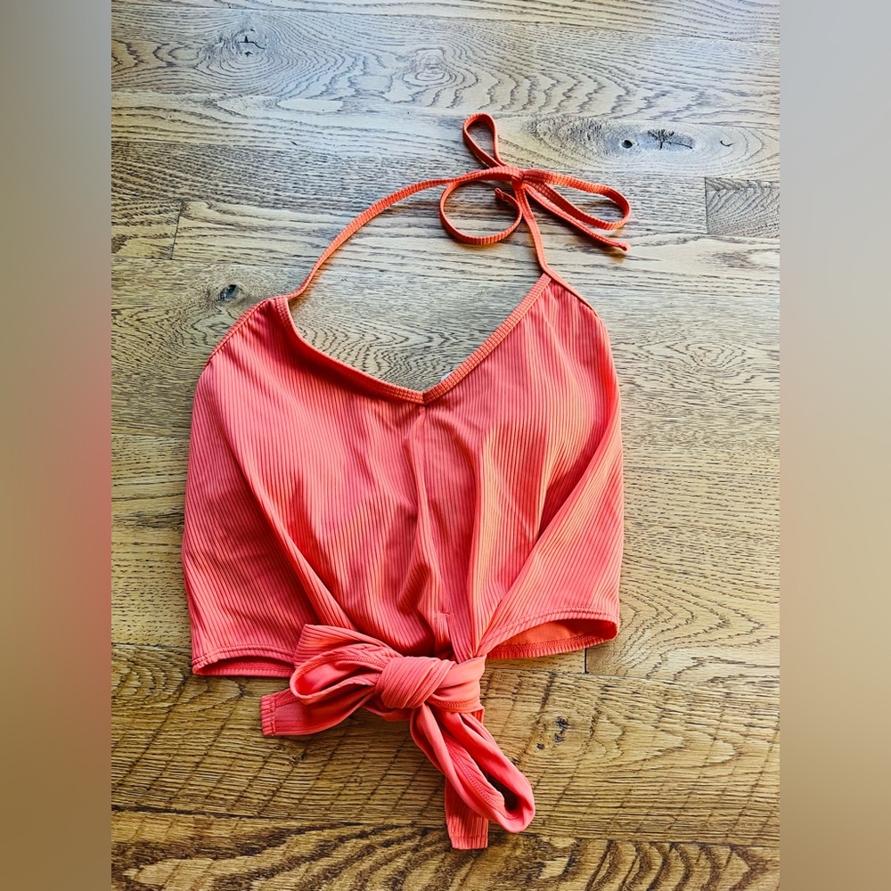 NWOT Kortni Jeane top